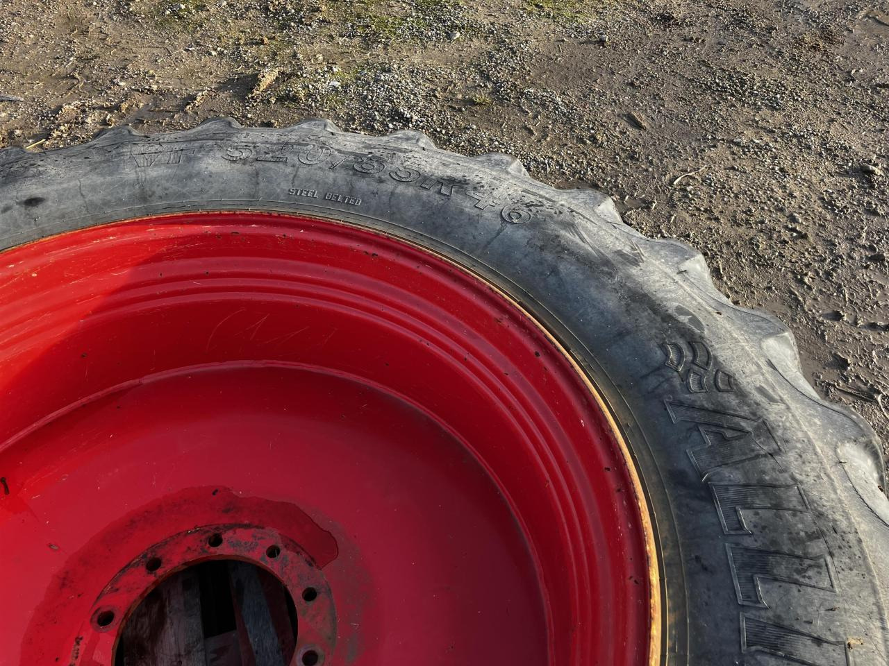 Alliance 520/85R46 VF - Tire for Agricultural machinery: picture 4 Alliance 520/85R46 VF - Tire for Agricultural machinery: picture 4