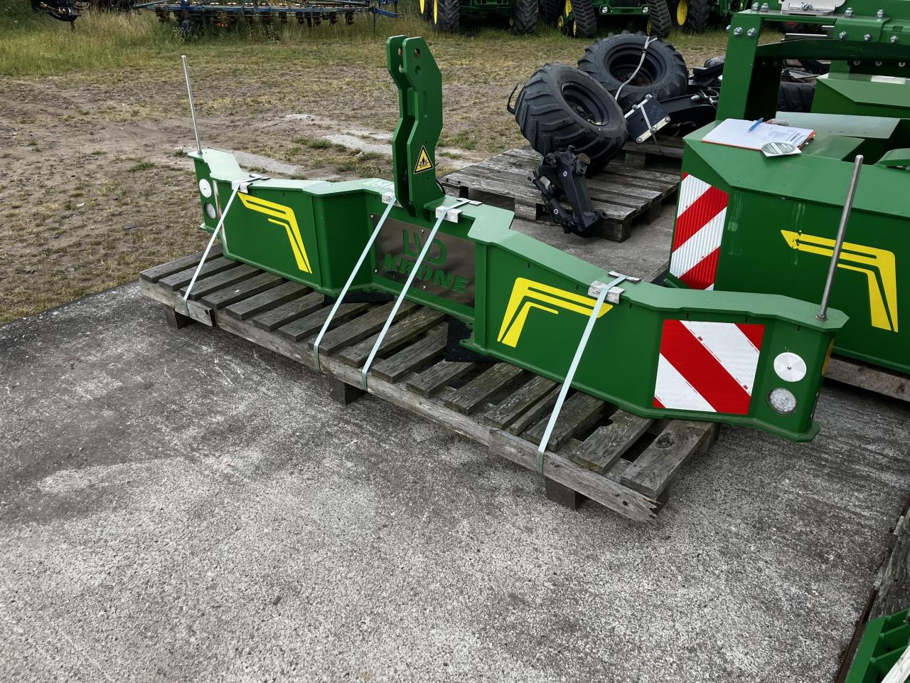 Sonstige / Other MMS Agriline SafetyBumper 2800 - Attachment: picture 1 Sonstige / Other MMS Agriline SafetyBumper 2800 - Attachment: picture 1