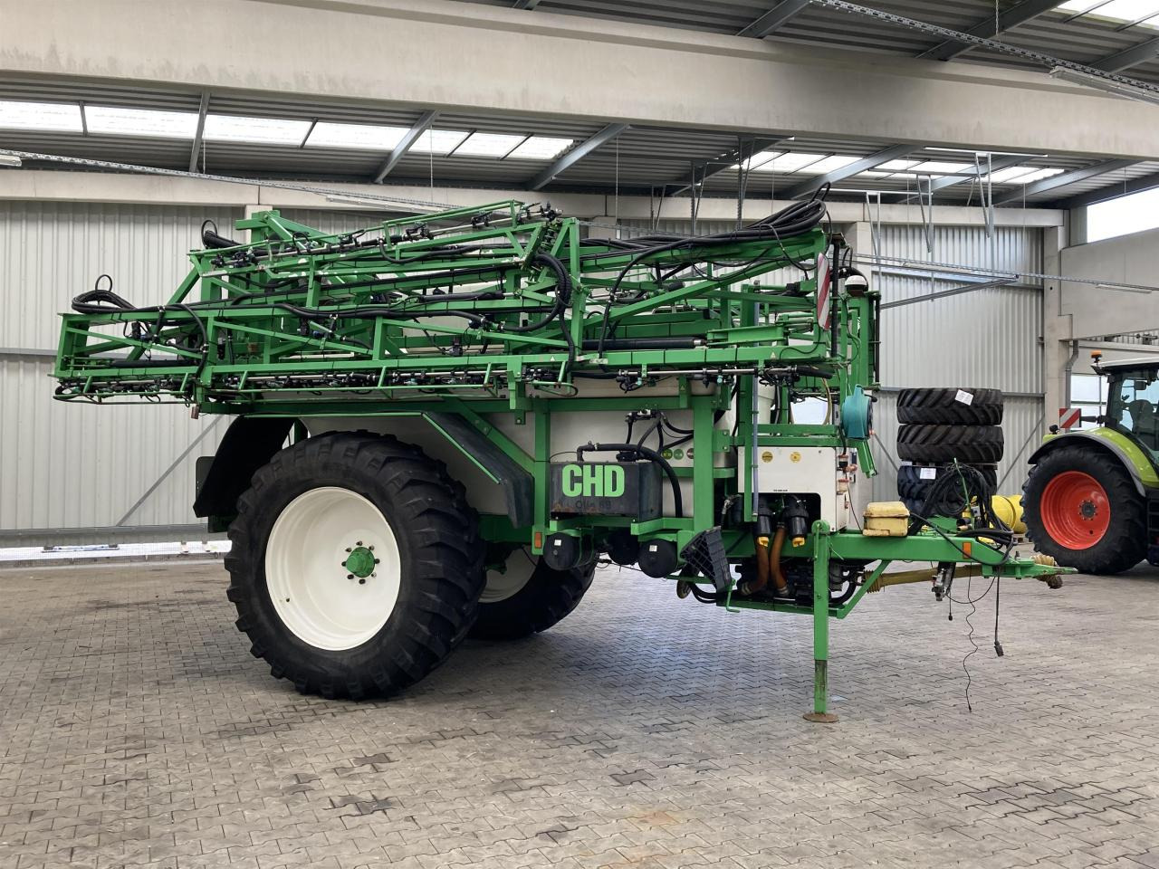 CHD F 5239 A - Trailed sprayer: picture 4 CHD F 5239 A - Trailed sprayer: picture 4