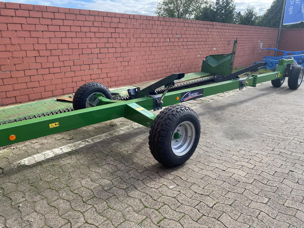 / Cochet CT13/S062/2M11 - Combine header: picture 4 / Cochet CT13/S062/2M11 - Combine header: picture 4