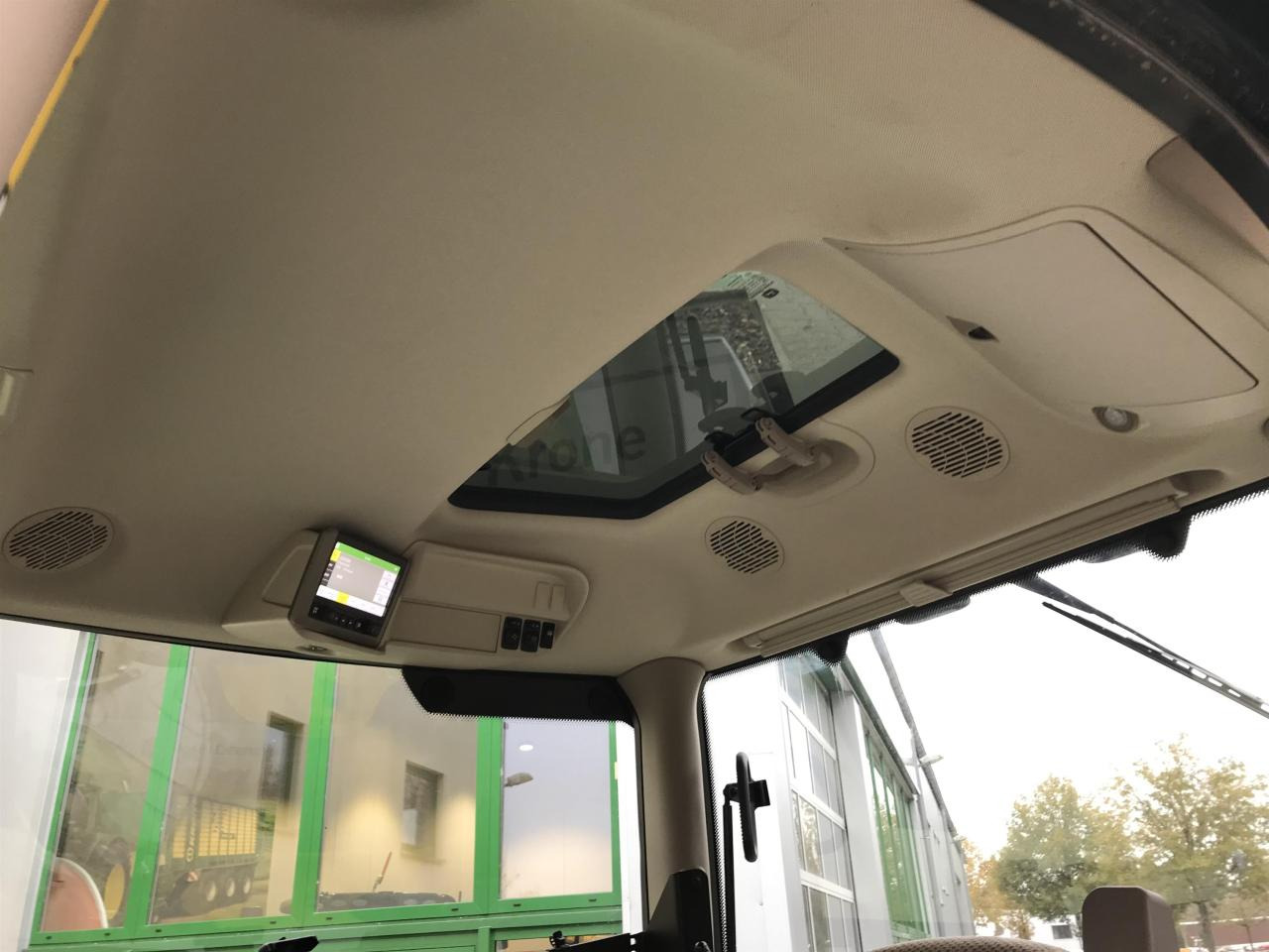 Leasing of John Deere 6R 155 John Deere 6R 155: picture 7 Leasing of John Deere 6R 155 John Deere 6R 155: picture 7