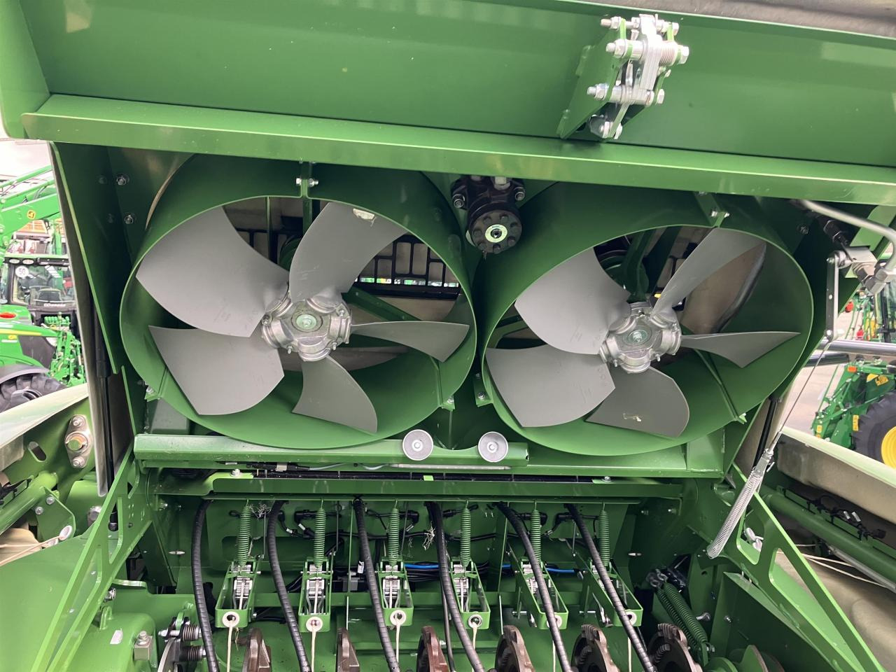 Square baler Krone Big Pack 1270 VC: picture 30 Square baler Krone Big Pack 1270 VC: picture 30