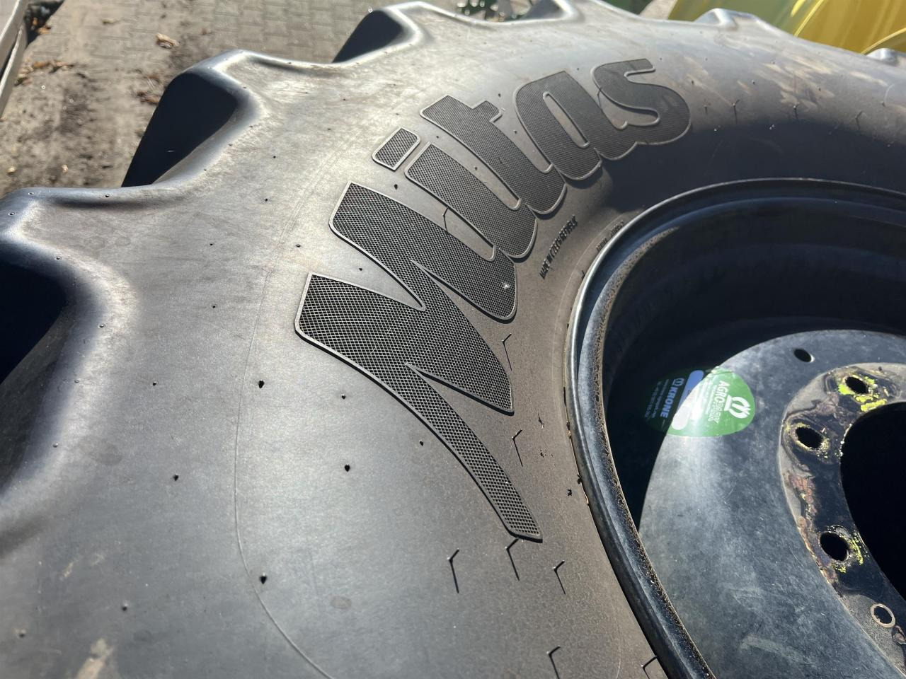 Mitas 600/70R30 - Tire for Agricultural machinery: picture 3 Mitas 600/70R30 - Tire for Agricultural machinery: picture 3