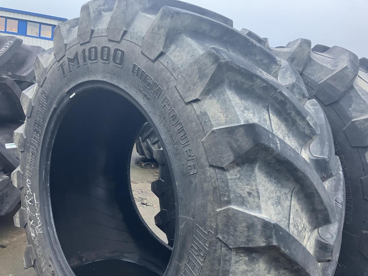 Trelleborg 650/60R34 - Tire for Agricultural machinery: picture 1 Trelleborg 650/60R34 - Tire for Agricultural machinery: picture 1