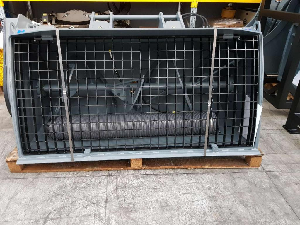 CM CM Crusher MIX 1000 - Bucket for Skid steer loader: picture 1 CM CM Crusher MIX 1000 - Bucket for Skid steer loader: picture 1