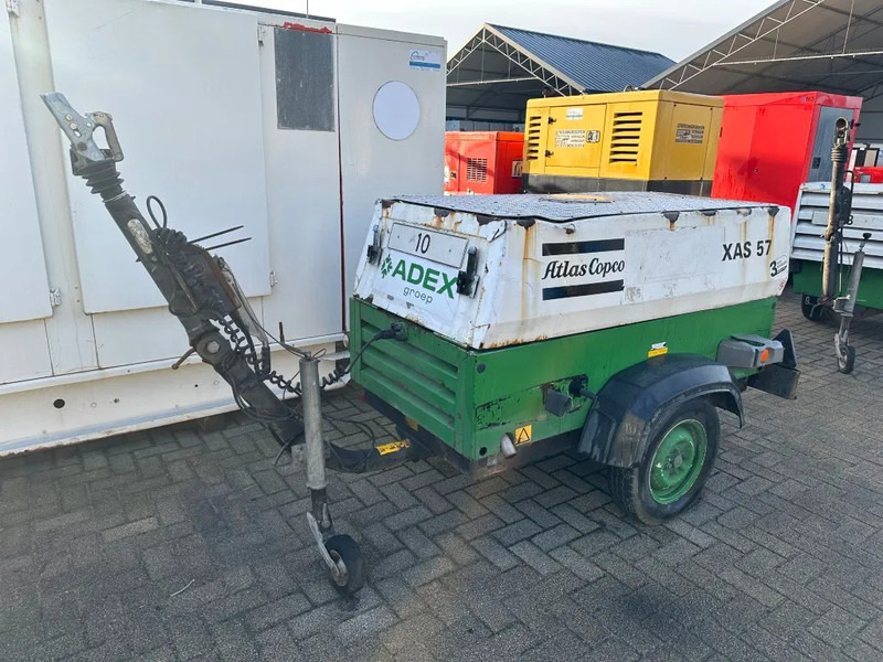 Atlas-Copco XAS 57 DD Deutz 3 m3 / min 23 kW 7 Bar Mobiele Diesel Compressor op aanhanger - Air compressor: picture 2 Atlas-Copco XAS 57 DD Deutz 3 m3 / min 23 kW 7 Bar Mobiele Diesel Compressor op aanhanger - Air compressor: picture 2