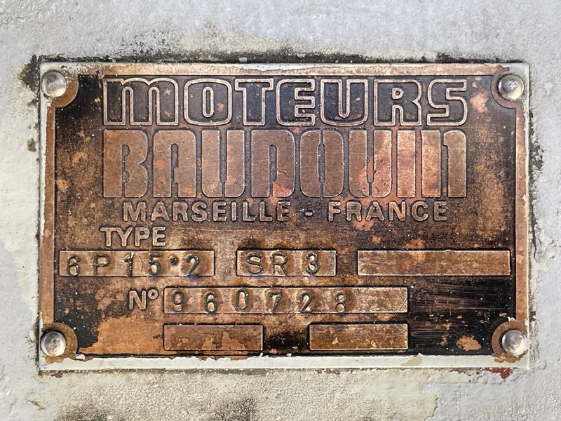 Baudouin 6P15 Leroy Somer 400 kVA Silent generatorset - Generator set: picture 4 Baudouin 6P15 Leroy Somer 400 kVA Silent generatorset - Generator set: picture 4