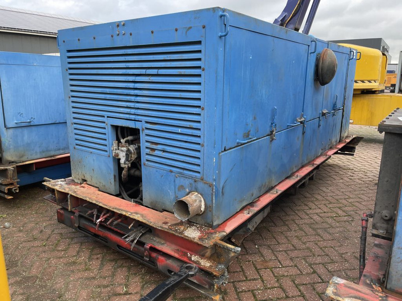 Caterpillar C13 Leroy Somer 400 kVA Silent generatorset - Generator set: picture 1 Caterpillar C13 Leroy Somer 400 kVA Silent generatorset - Generator set: picture 1