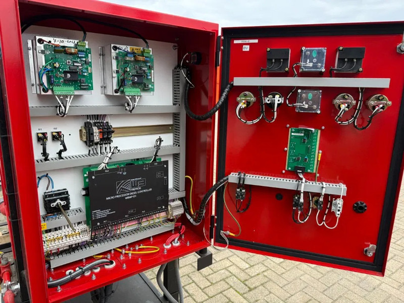 Water pump Cummins B3.8-C Firepack 138 m3 / h Diesel Waterpomp as New ! 197 hours: picture 14