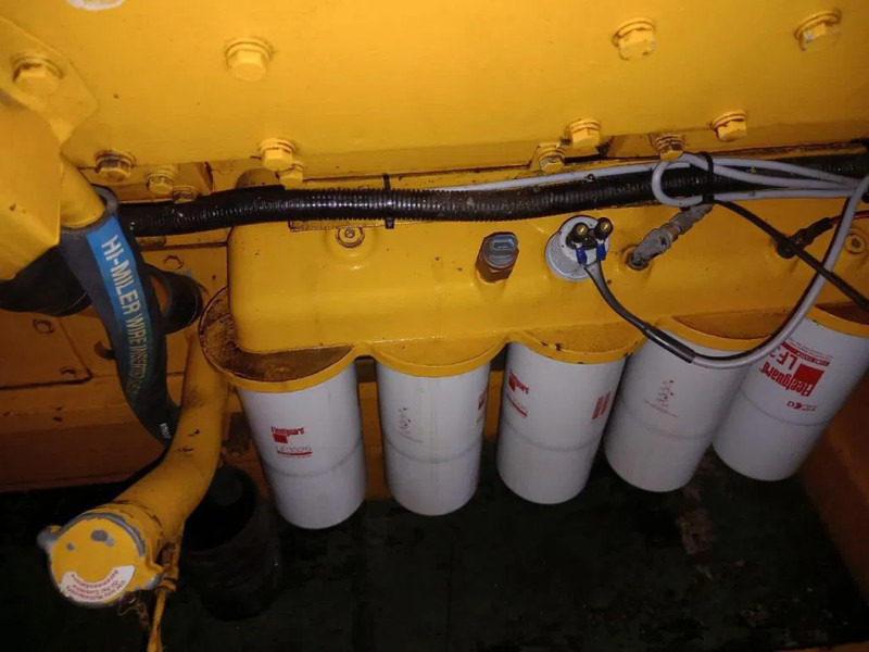 Cummins KTA 50-G2 Leroy Somer 1400 kVA generatorset in Silent container - Generator set: picture 3 Cummins KTA 50-G2 Leroy Somer 1400 kVA generatorset in Silent container - Generator set: picture 3