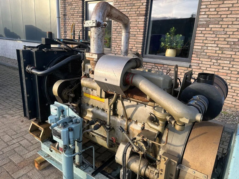 DAF DHTD 825 A 80 kVA noodstroom generatorset aggregaat ex Emergency - Generator set: picture 4 DAF DHTD 825 A 80 kVA noodstroom generatorset aggregaat ex Emergency - Generator set: picture 4