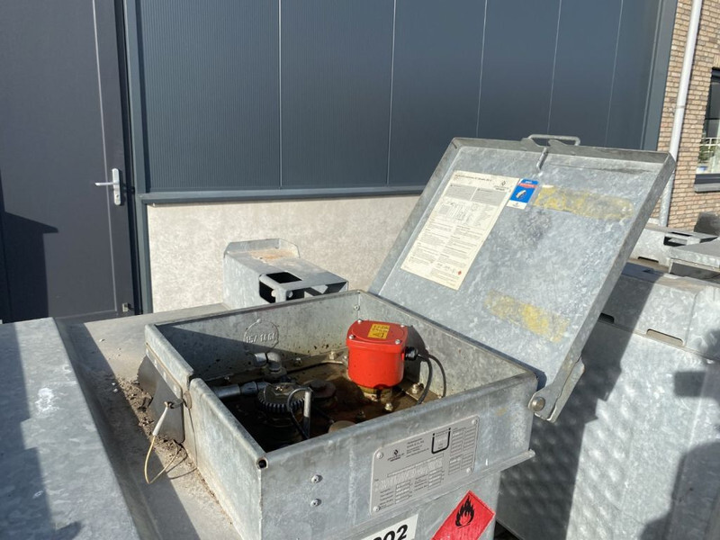 IBC Rietberg 1000 liter IBC Dieseltank Gegalvaniseerd - Storage tank: picture 5 IBC Rietberg 1000 liter IBC Dieseltank Gegalvaniseerd - Storage tank: picture 5