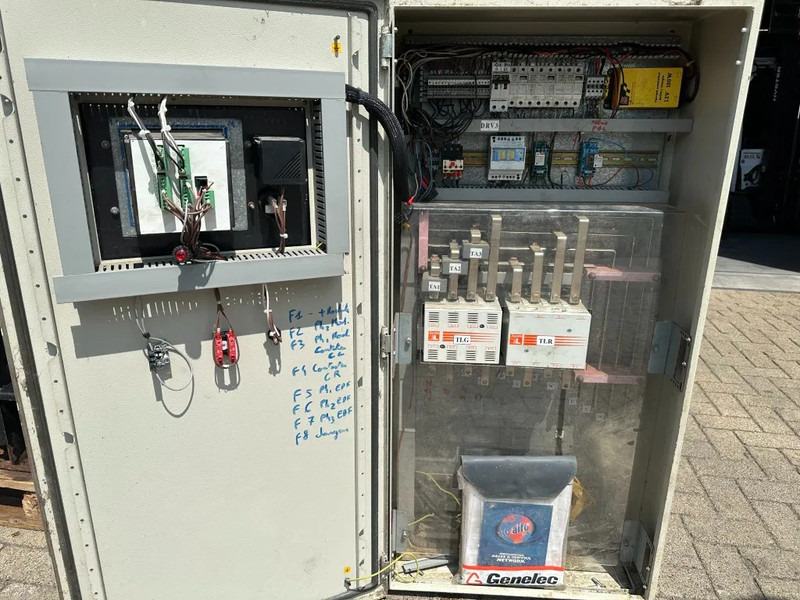 Generator set Iveco 8061 Marelli 150 kVA noodstroom generatorset ATS automatische netovername: picture 7