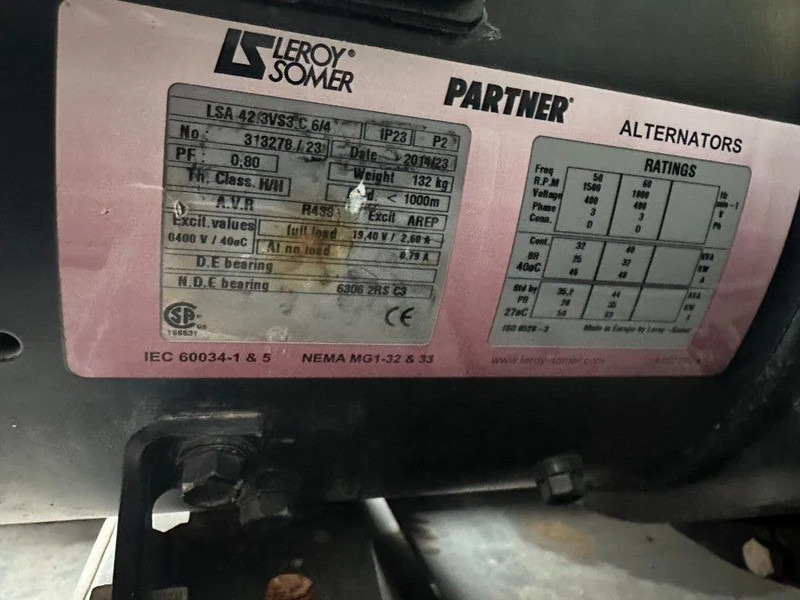 Generator set Iveco FPT F32 AM1A Leroy Somer 32 kVA Silent generatorset 28 hours !: picture 7