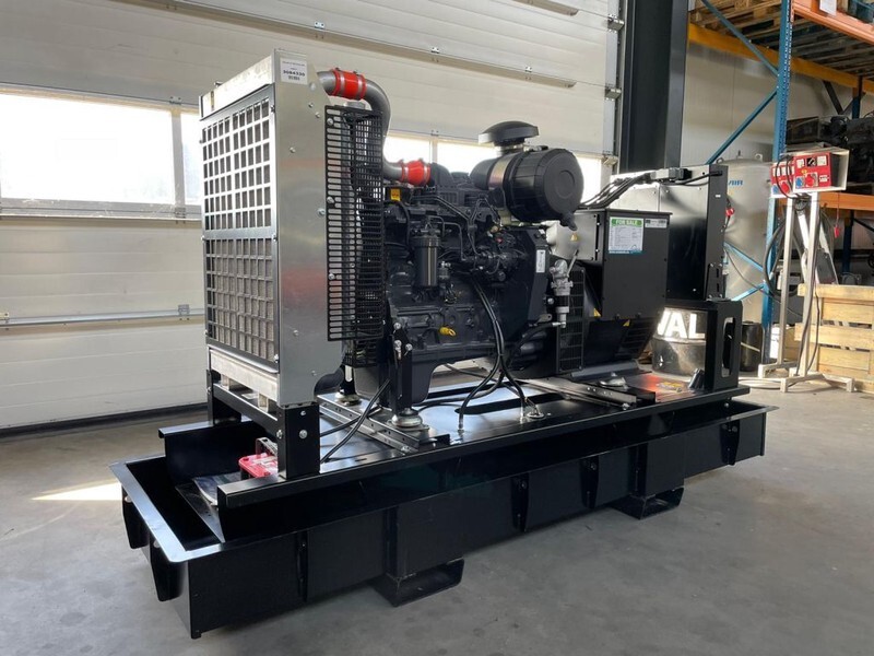 Iveco NEF 45 TM3 Stamford 125 kVA generatorset New ! - Generator set: picture 4 Iveco NEF 45 TM3 Stamford 125 kVA generatorset New ! - Generator set: picture 4