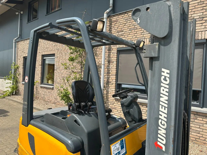Electric forklift Jungheinrich EFG 425 k-470DZ/SP 2.5 ton Triplex Freelift Sideshift Elektra Heftruck Accu 2016: picture 20