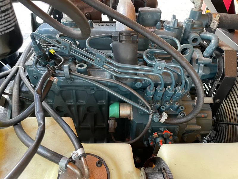 Air compressor Kaeser M43 Kubota 4,3 m3 / min 7 Bar 30 kW Mobielel Compressor: picture 10