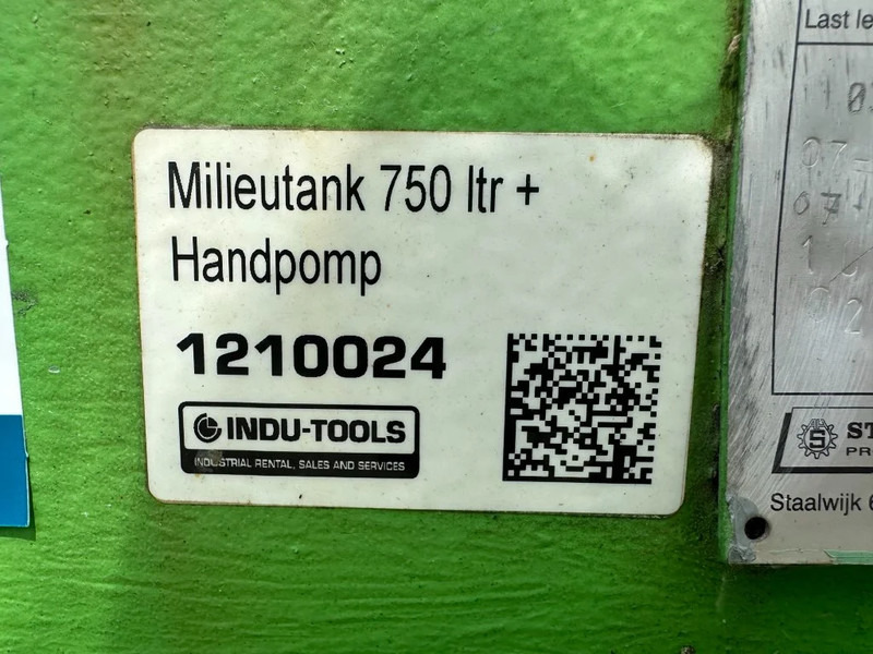 Storage tank Kiwa IBC Steenbergen 750 liter Dieseltank met handpomp: picture 13 Storage tank Kiwa IBC Steenbergen 750 liter Dieseltank met handpomp: picture 13