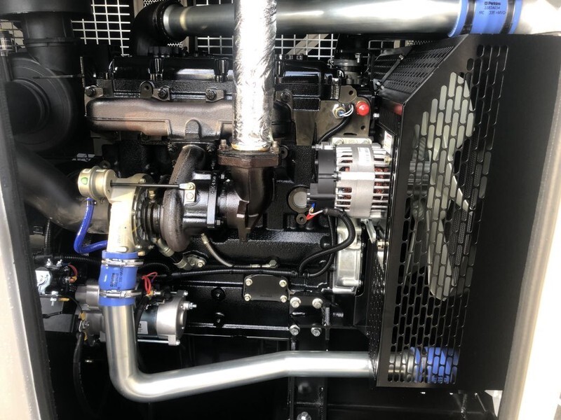 Perkins 110 kVA Silent generatorset New ! - Generator set: picture 5 Perkins 110 kVA Silent generatorset New ! - Generator set: picture 5