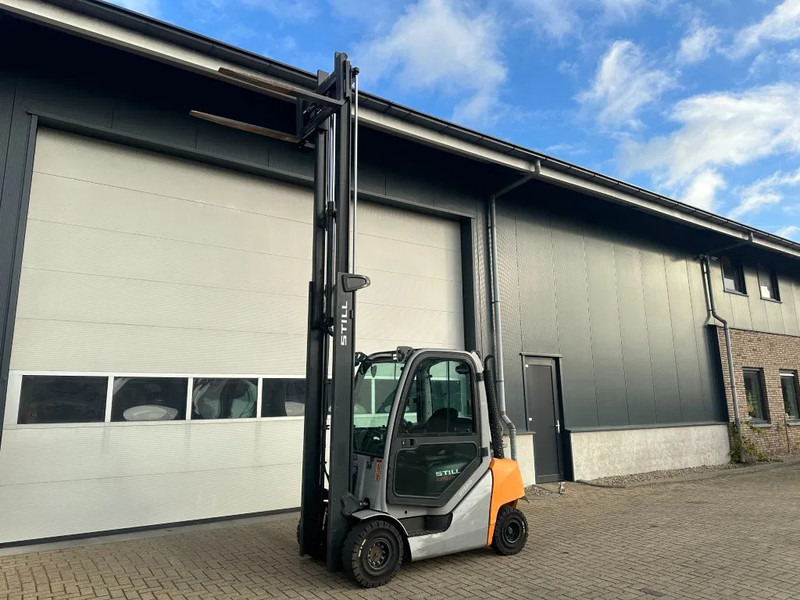 Still RX70-25 T 2.5 ton Duplex Freelift Sideshift LPG Heftruck 2019 - LPG forklift: picture 4 Still RX70-25 T 2.5 ton Duplex Freelift Sideshift LPG Heftruck 2019 - LPG forklift: picture 4