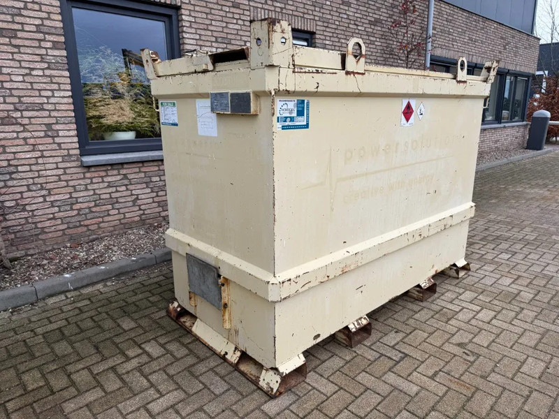 Shipping container Tolsma Kiwa IBC 3000 liter Dieseltank Brandstoftank: picture 6 Shipping container Tolsma Kiwa IBC 3000 liter Dieseltank Brandstoftank: picture 6