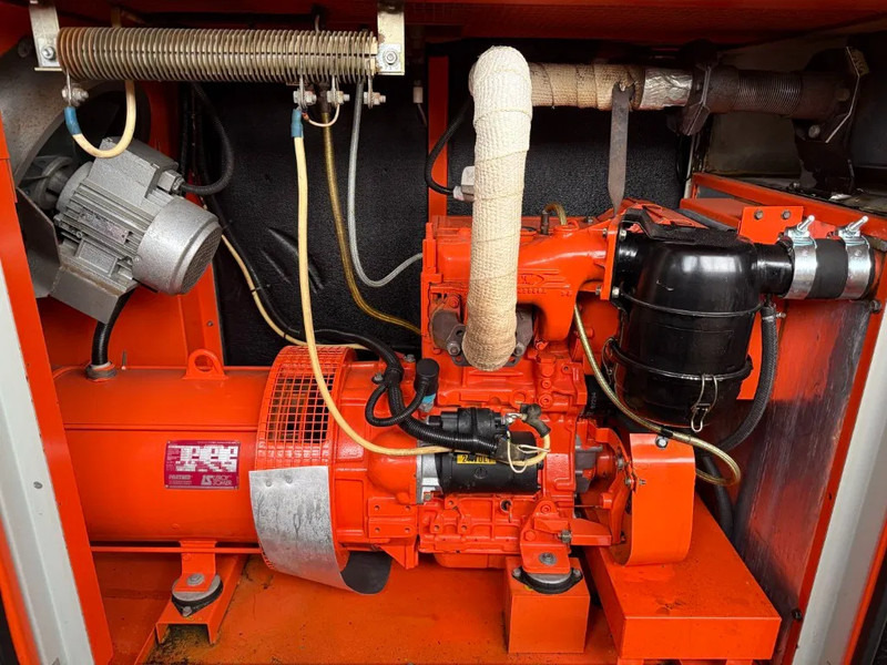 Generator set VM Leroy Somer 20 kVA gedempte noodstroom generatorset 514 hours: picture 5 Generator set VM Leroy Somer 20 kVA gedempte noodstroom generatorset 514 hours: picture 5