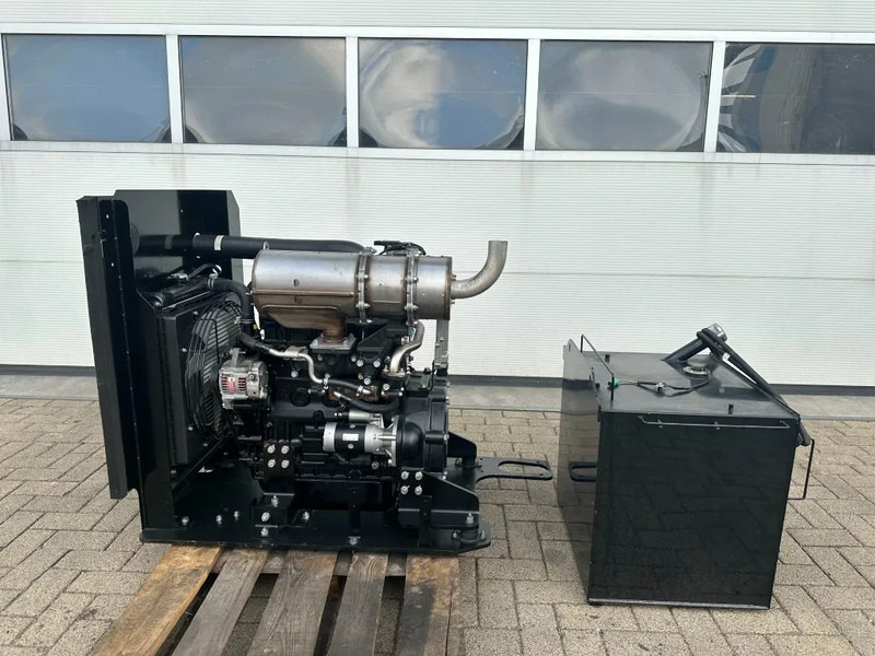 Yanmar 4TNV88C - KASV Stage 5 motor 48 PK Stage V New ! - Engine for Material handling equipment: picture 2 Yanmar 4TNV88C - KASV Stage 5 motor 48 PK Stage V New ! - Engine for Material handling equipment: picture 2