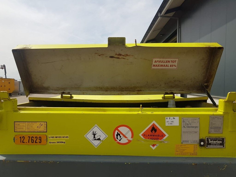Dieseltank Steenbergen 2000 liter Kiwa IBC Dieseltank met handpomp - Storage tank: picture 4 Dieseltank Steenbergen 2000 liter Kiwa IBC Dieseltank met handpomp - Storage tank: picture 4