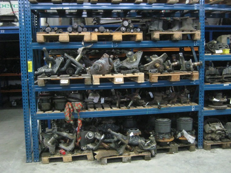 DAF Fusee (L + R) - Steering knuckle for Truck: picture 1 DAF Fusee (L + R) - Steering knuckle for Truck: picture 1