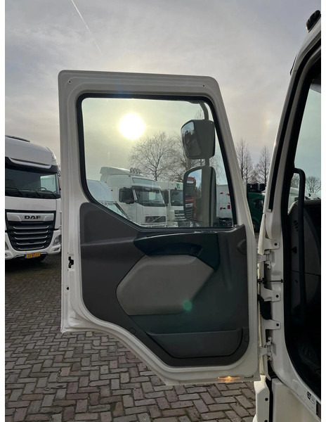 Box truck DAF LF 210 FA EURO 6: picture 19