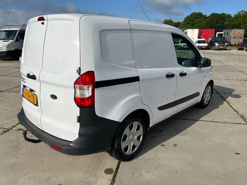 Ford Transit Courier 1.5 EURO 6 - Small van: picture 4 Ford Transit Courier 1.5 EURO 6 - Small van: picture 4