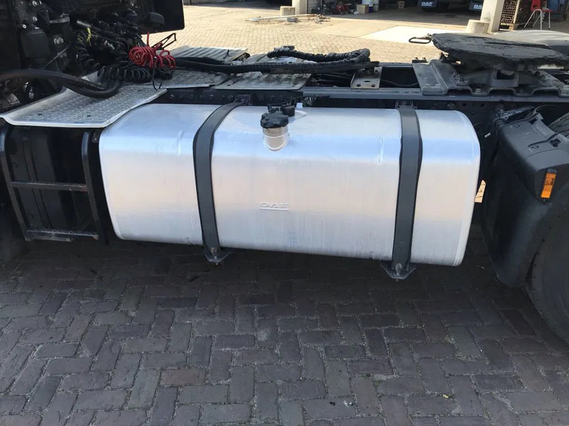 Tractor unit DAF CF 480 FT EURO 6 HYDRAULICS: picture 15 Tractor unit DAF CF 480 FT EURO 6 HYDRAULICS: picture 15