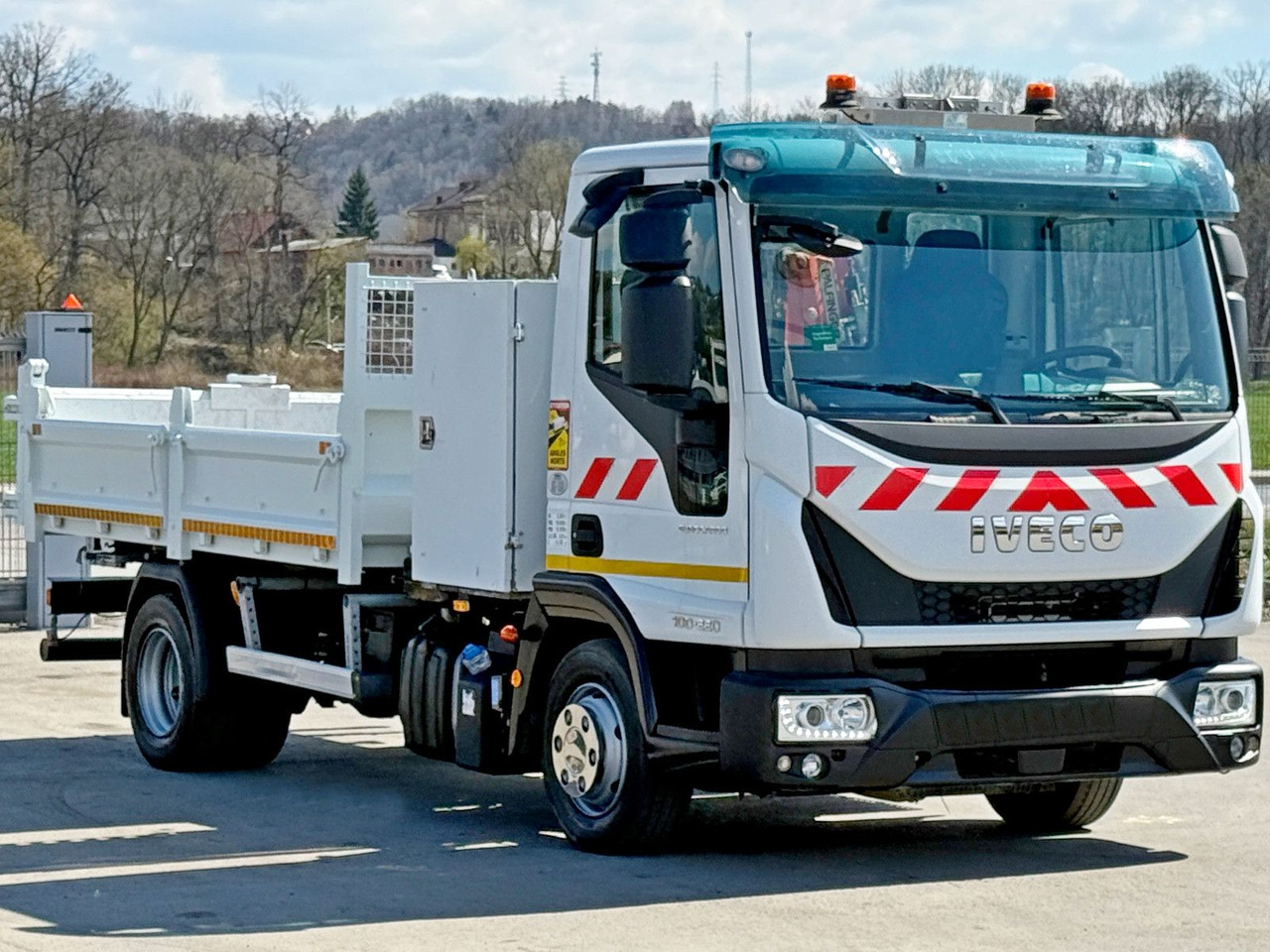 Crane truck Iveco Eurocargo 100-220 *PC 1500 A * TOPZUSTAND: picture 8