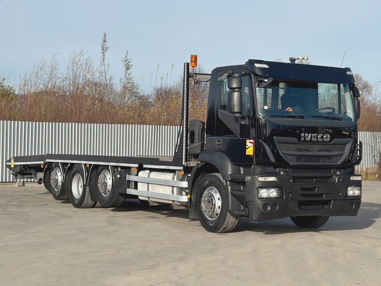 Iveco STRALIS 360 - Tow truck: picture 1 Iveco STRALIS 360 - Tow truck: picture 1