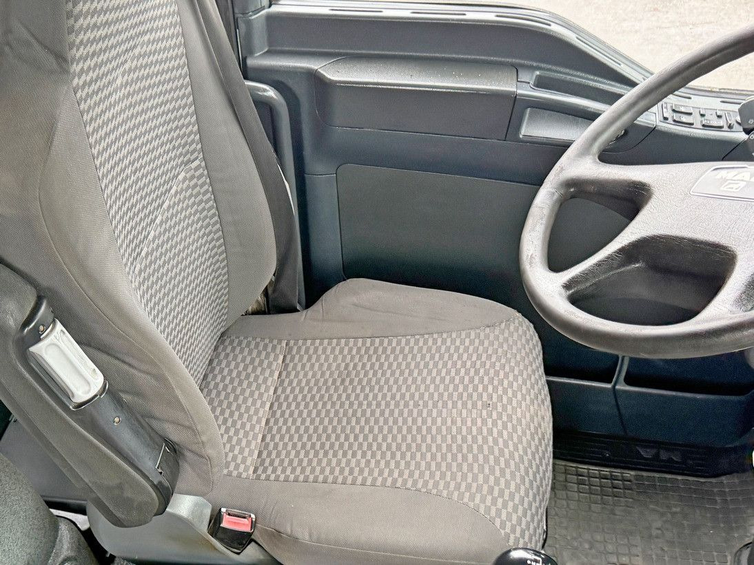 Tipper, Crane truck MAN TGA 26.400 * KIPPER 6,00m + PK 15500 * 6x4 * TOP: picture 12