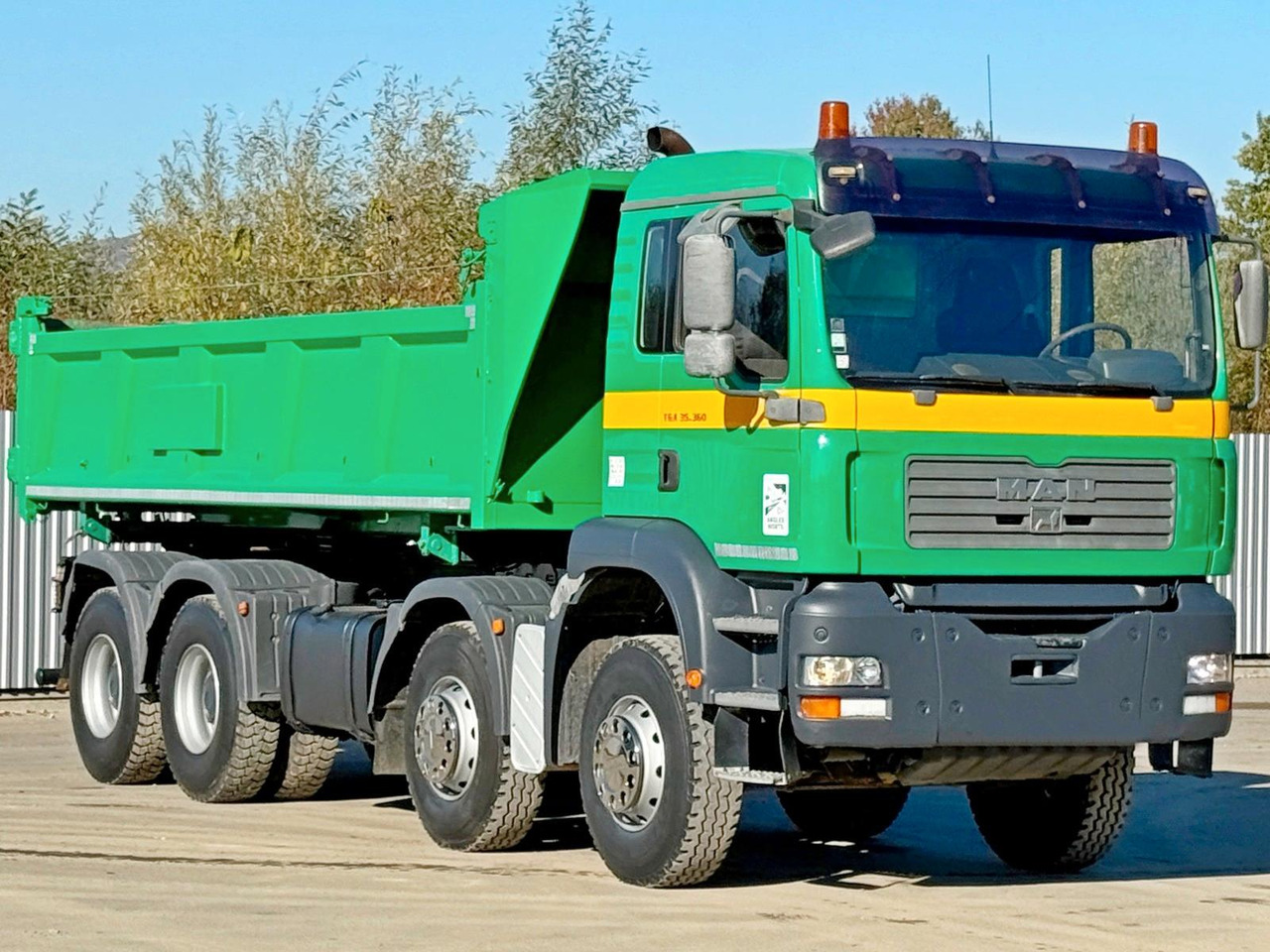 MAN TGA 35.360 * KIPPER 6,10 m + BORDMATIC / 8x4*TOP - Tipper, Crane truck: picture 3 MAN TGA 35.360 * KIPPER 6,10 m + BORDMATIC / 8x4*TOP - Tipper, Crane truck: picture 3