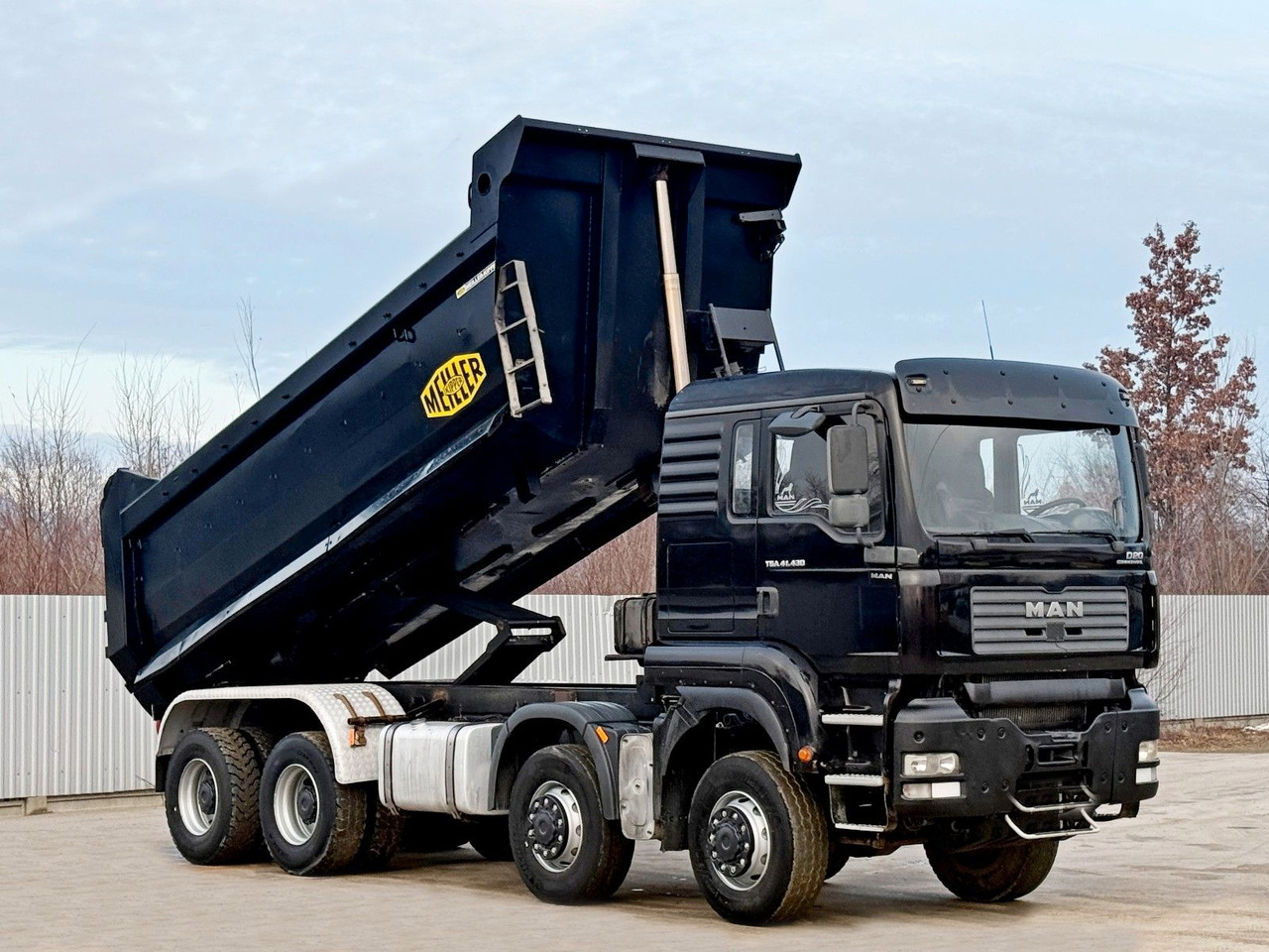 MAN TGA 41.430 KIPPER * 8x8 * TOP - Tipper: picture 1 MAN TGA 41.430 KIPPER * 8x8 * TOP - Tipper: picture 1