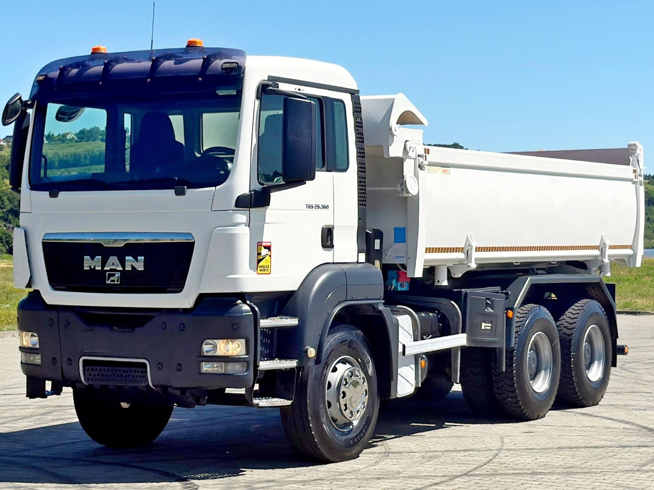 MAN TGS 26.360 Kipper 5,20 m + BORDMATIC / 6x4 - Tipper, Crane truck: picture 5 MAN TGS 26.360 Kipper 5,20 m + BORDMATIC / 6x4 - Tipper, Crane truck: picture 5