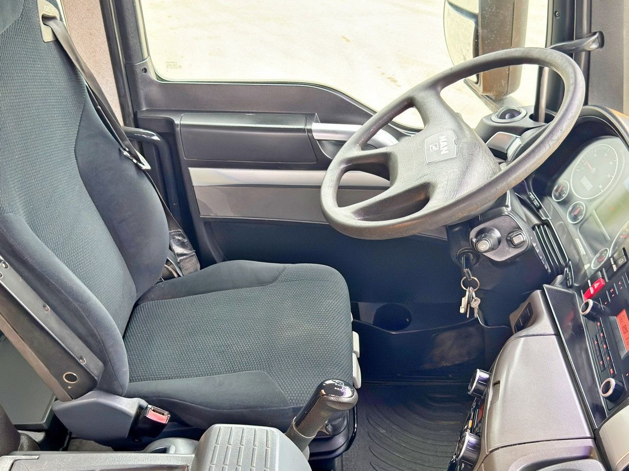 Tipper, Crane truck MAN TGS 26.440 * Kipper 5,20m+BORDMATIC * 6x6 * TOP: picture 11