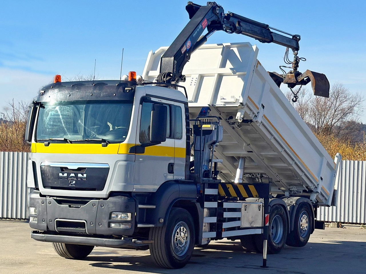 MAN TGS 28.320 * HMF 1500 - K2 * TOPZUSTAND - Crane truck: picture 2 MAN TGS 28.320 * HMF 1500 - K2 * TOPZUSTAND - Crane truck: picture 2