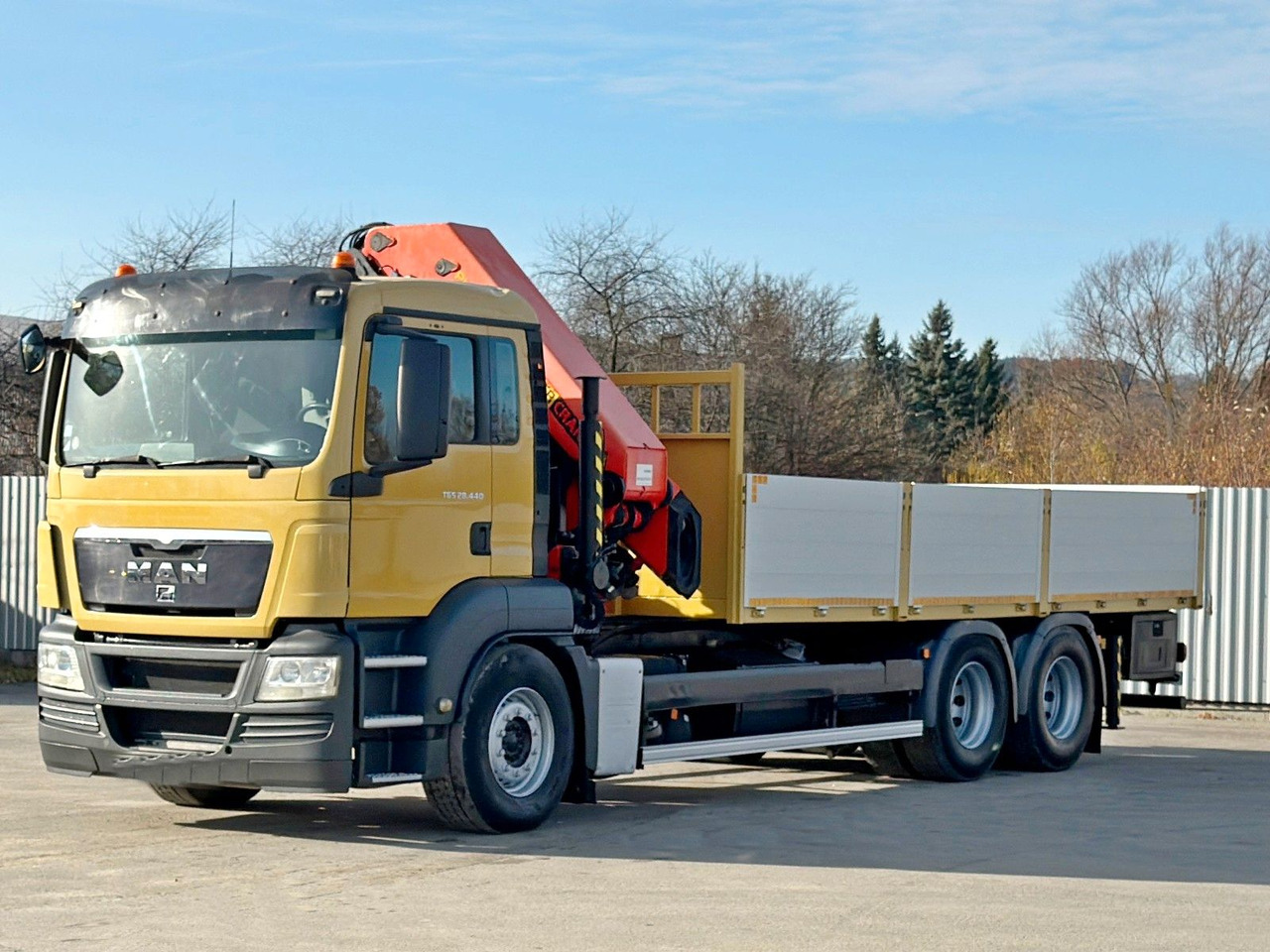 MAN TGS 28.440 Pritsche 6,55* PALFINGER PK 4502 - Crane truck: picture 4 MAN TGS 28.440 Pritsche 6,55* PALFINGER PK 4502 - Crane truck: picture 4