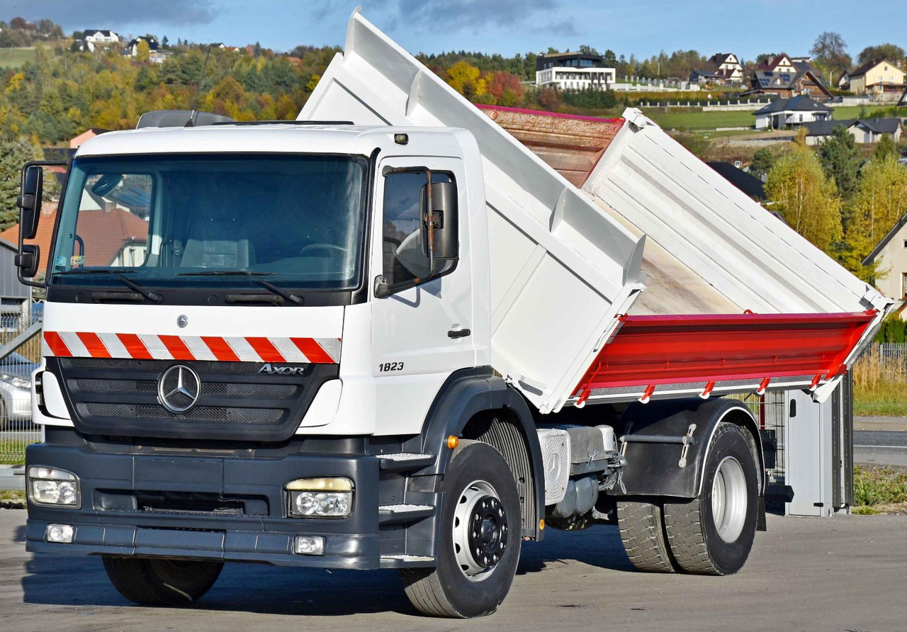 Mercedes-Benz AXOR 1823 * KIPPER 4,45 m * TOPZUSTAND Mercedes-Benz AXOR 1823 * KIPPER 4,45 m * TOPZUSTAND - Tipper, Crane truck: picture 3 Mercedes-Benz AXOR 1823 * KIPPER 4,45 m * TOPZUSTAND Mercedes-Benz AXOR 1823 * KIPPER 4,45 m * TOPZUSTAND - Tipper, Crane truck: picture 3