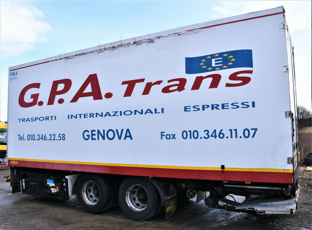 ROLFO C201 KÜHLKOFFER 7,71 m* Topzustand! ROLFO C201 KÜHLKOFFER 7,71 m* - Refrigerator trailer: picture 4 ROLFO C201 KÜHLKOFFER 7,71 m* Topzustand! ROLFO C201 KÜHLKOFFER 7,71 m* - Refrigerator trailer: picture 4