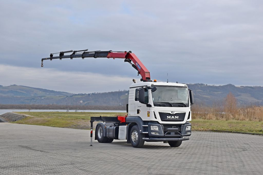 MAN TGS 18.500 Sattelzugmaschine + KRAN/FUNK MAN TGS 18.500 Sattelzugmaschine + KRAN/FUNK - Tractor unit: picture 2 MAN TGS 18.500 Sattelzugmaschine + KRAN/FUNK MAN TGS 18.500 Sattelzugmaschine + KRAN/FUNK - Tractor unit: picture 2