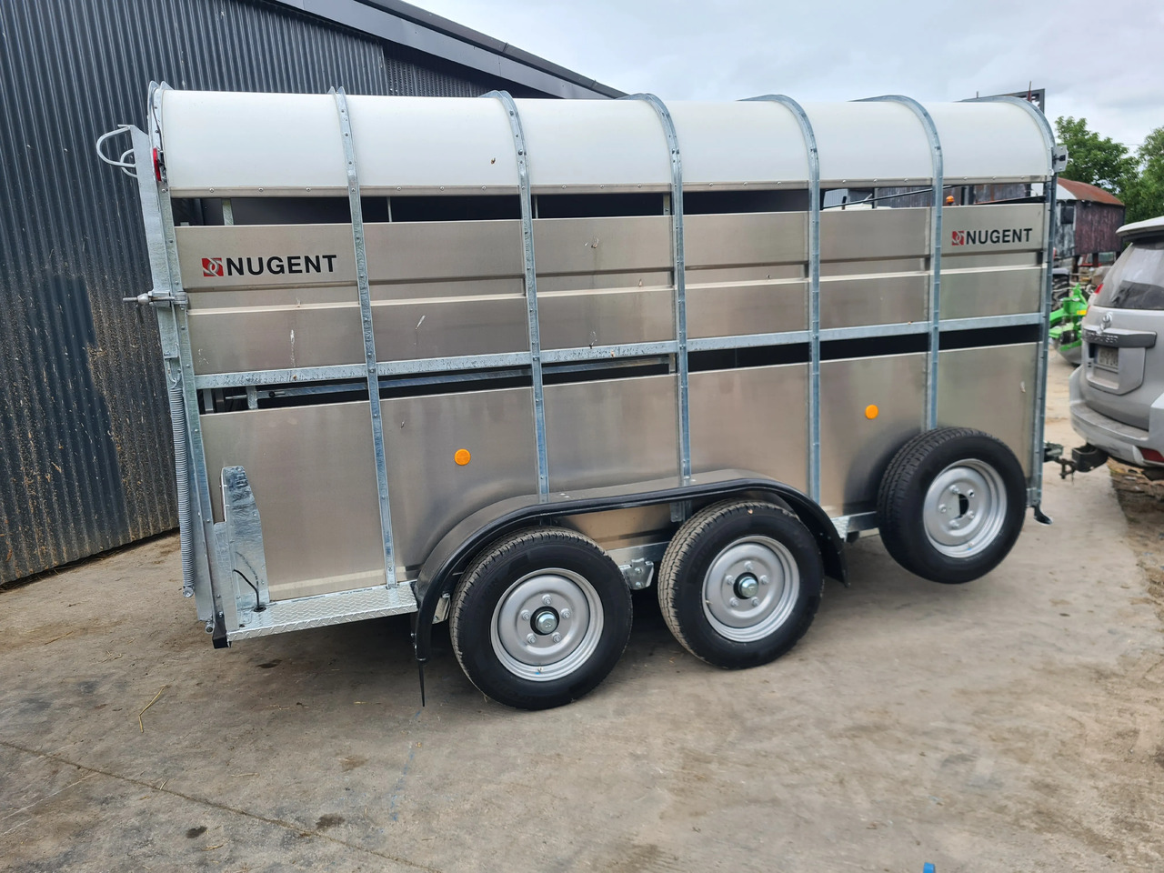 12 x 6 Nugent Livestock Trailer - Livestock trailer: picture 4 12 x 6 Nugent Livestock Trailer - Livestock trailer: picture 4