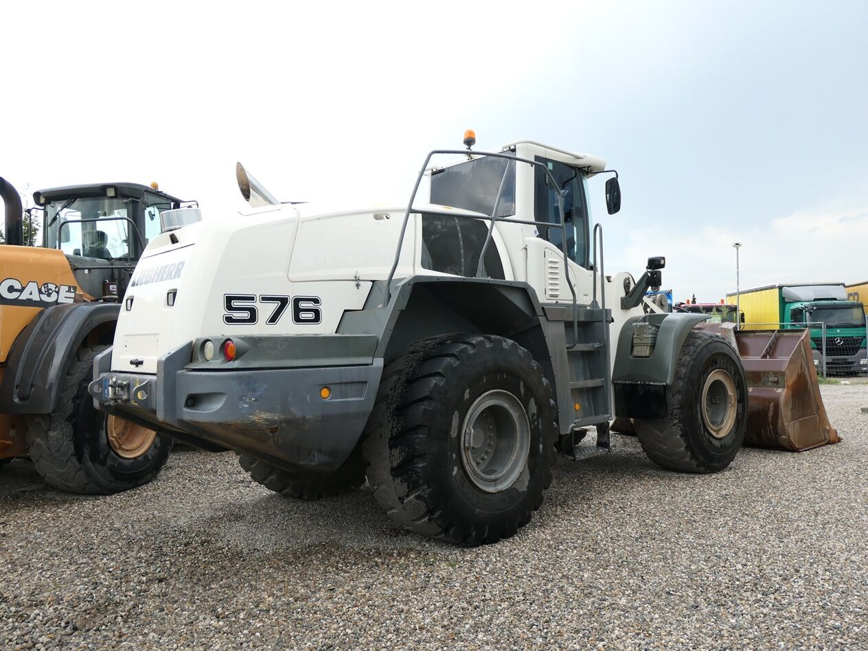 Wheel loader Liebherr L 576: picture 19