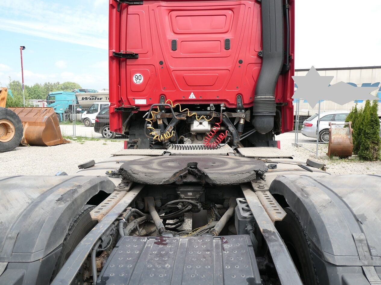 Tractor unit Mercedes-Benz Actros 1845: picture 7 Tractor unit Mercedes-Benz Actros 1845: picture 7