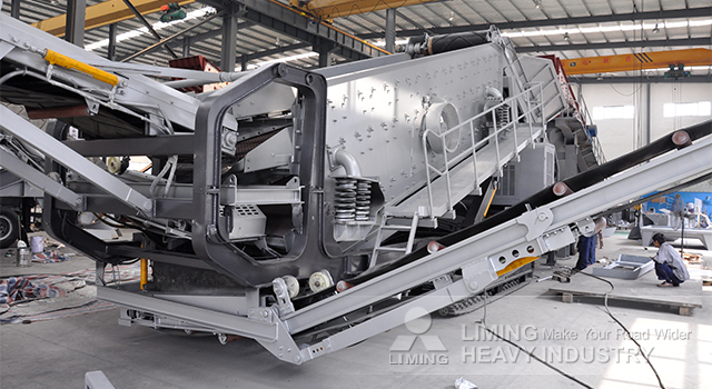 Liming Mobile Gravel Rock Vibrating Screen Plant - Screener: picture 3 Liming Mobile Gravel Rock Vibrating Screen Plant - Screener: picture 3