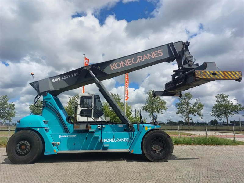 KONECRANES SMV 4531 TB5 - Reach stacker: picture 1 KONECRANES SMV 4531 TB5 - Reach stacker: picture 1