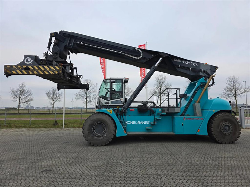 KONECRANES SMV 4531 TC5 - Reach stacker: picture 2 KONECRANES SMV 4531 TC5 - Reach stacker: picture 2
